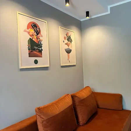 Apartmán Malczewskiego 11 *