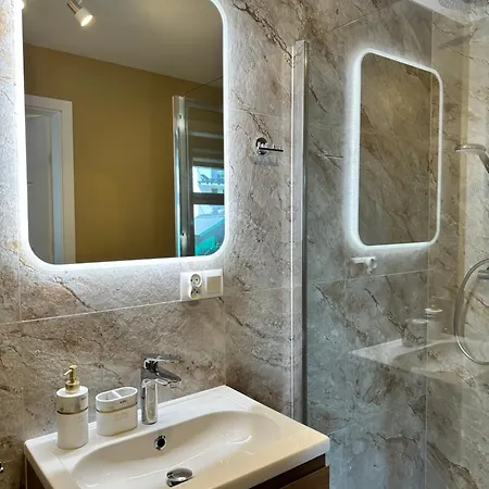 Malczewskiego 11 Appartement