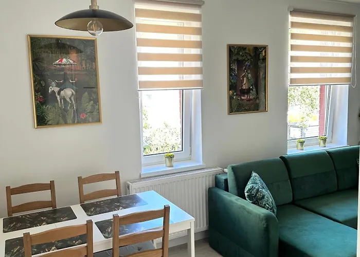 Apartamento Malczewskiego 11 *